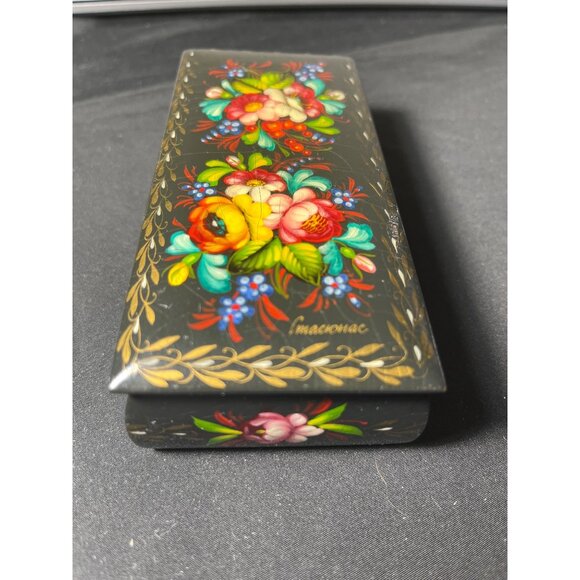 Russian Green Lacquer Hand Painted Flowers Vintage Signed Trinket Box - Picture 4 of 8